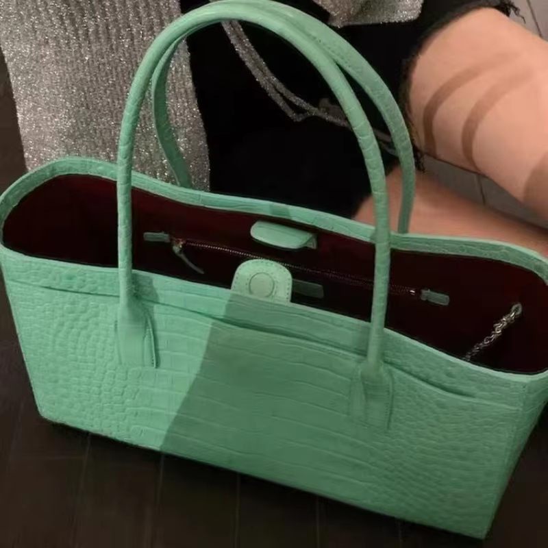 Kostenloser Versand Krokodil-g – Luxury Bags Green Bewertung und Preis
