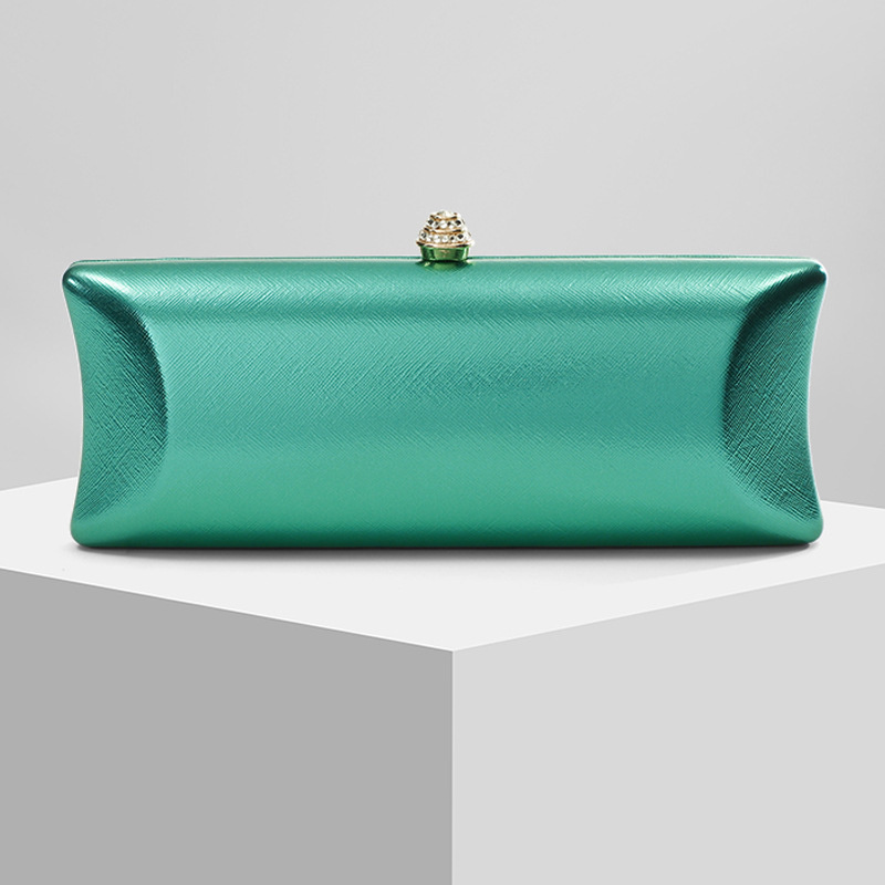 Klassische lange Box-Abendtasc – Luxury Bags Green Bewertung und Preis