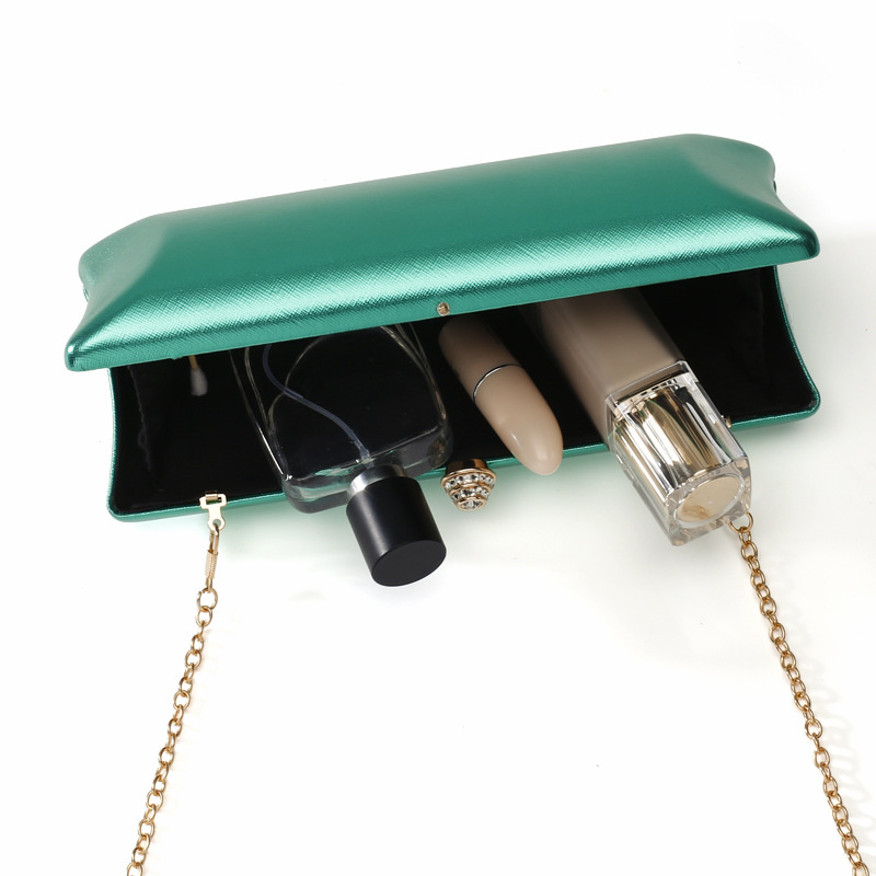 Klassische lange Box-Abendtasc – Luxury Bags Green Bewertung und Preis