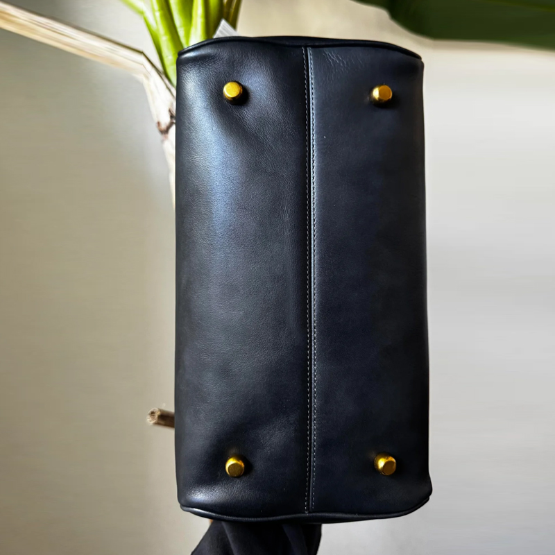 Doppelreihige Umhängetaschen f – Luxury Bags Entry Bewertung und Preis